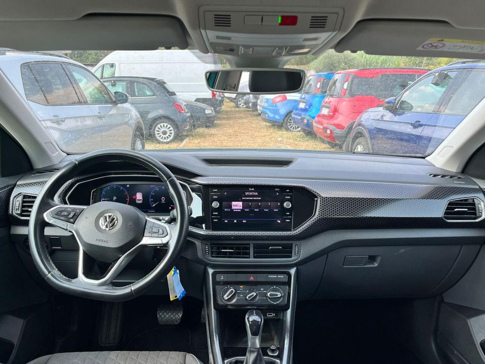 Volkswagen T-Cross usata a Milano (15)