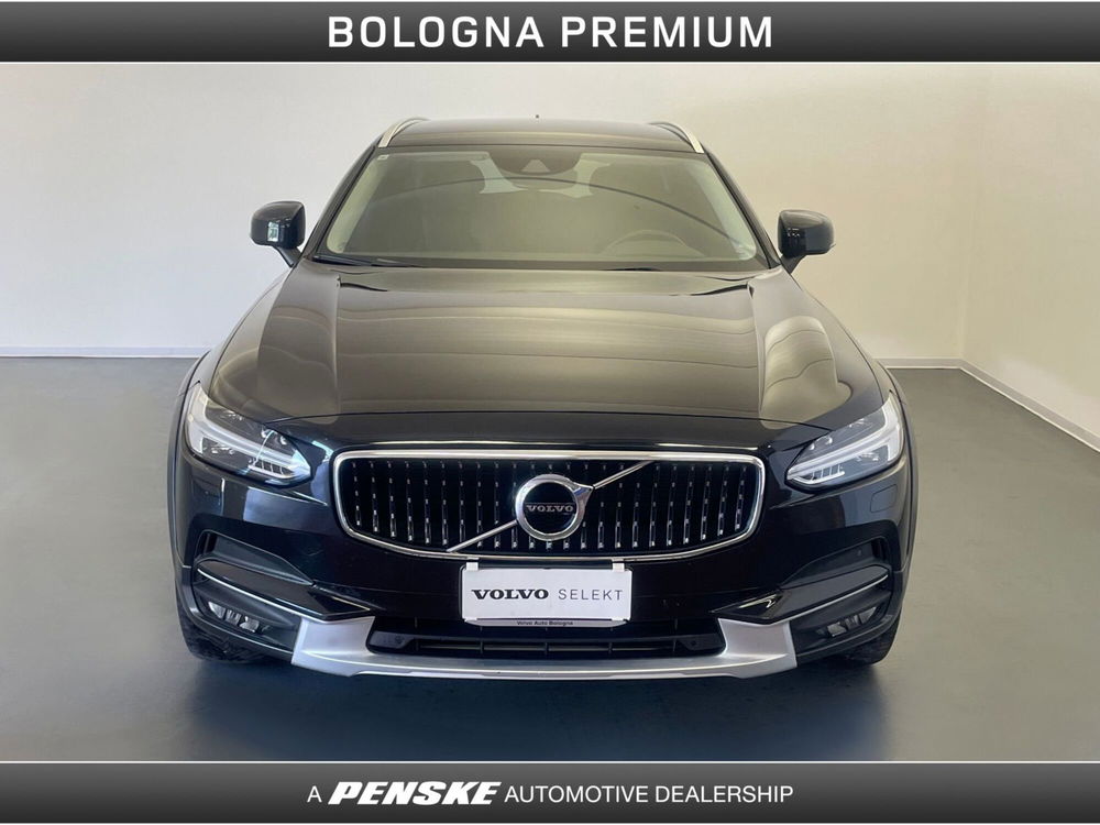 Volvo V90 Cross Country usata a Bologna (8)