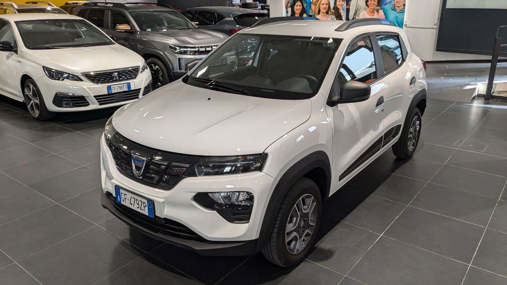 Dacia Spring usata a Milano