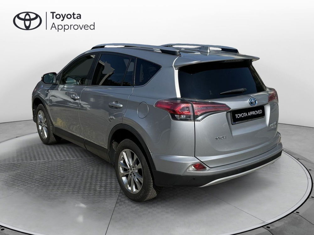 Toyota Rav4 usata a Como (16)