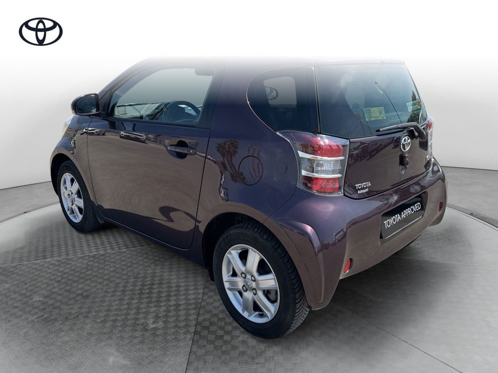 Toyota iQ usata a Siracusa (4)