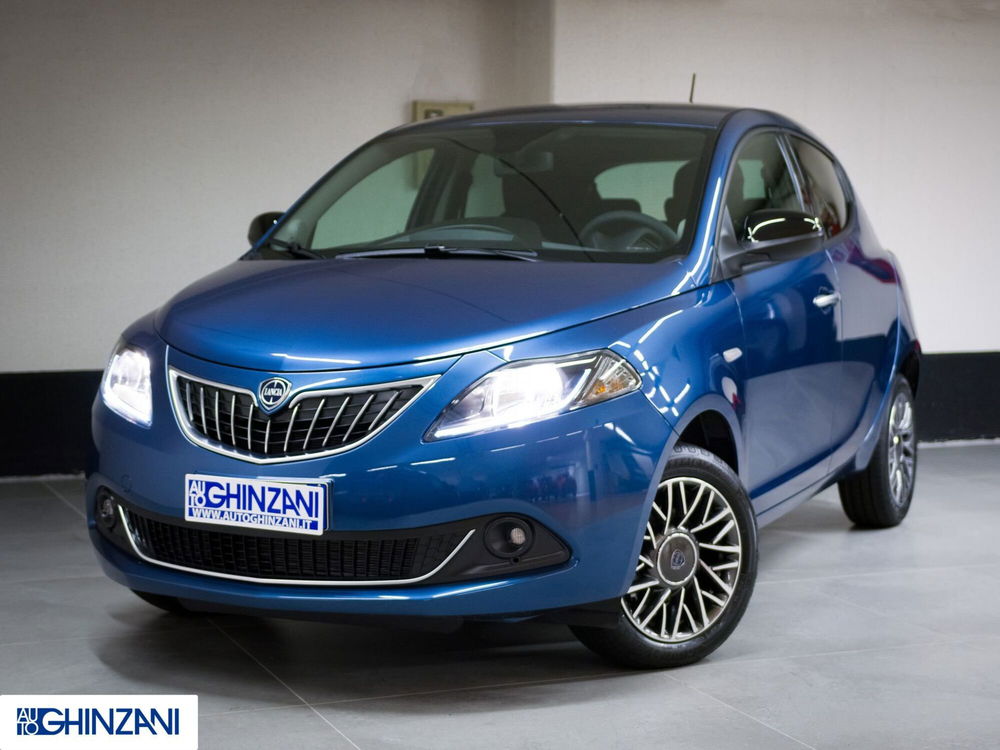 Lancia Ypsilon usata a Bergamo