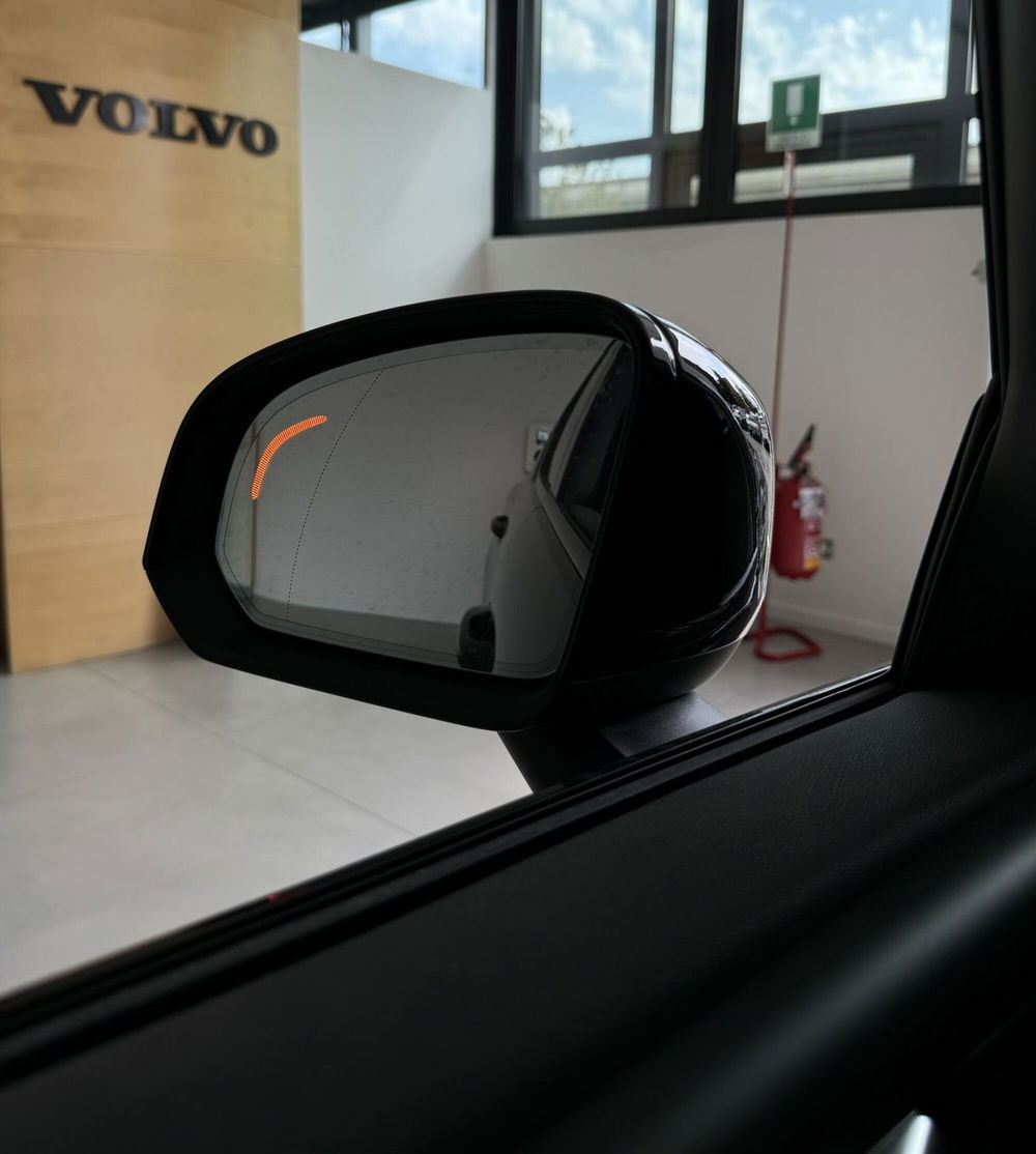 Volvo XC40 usata a Parma (11)