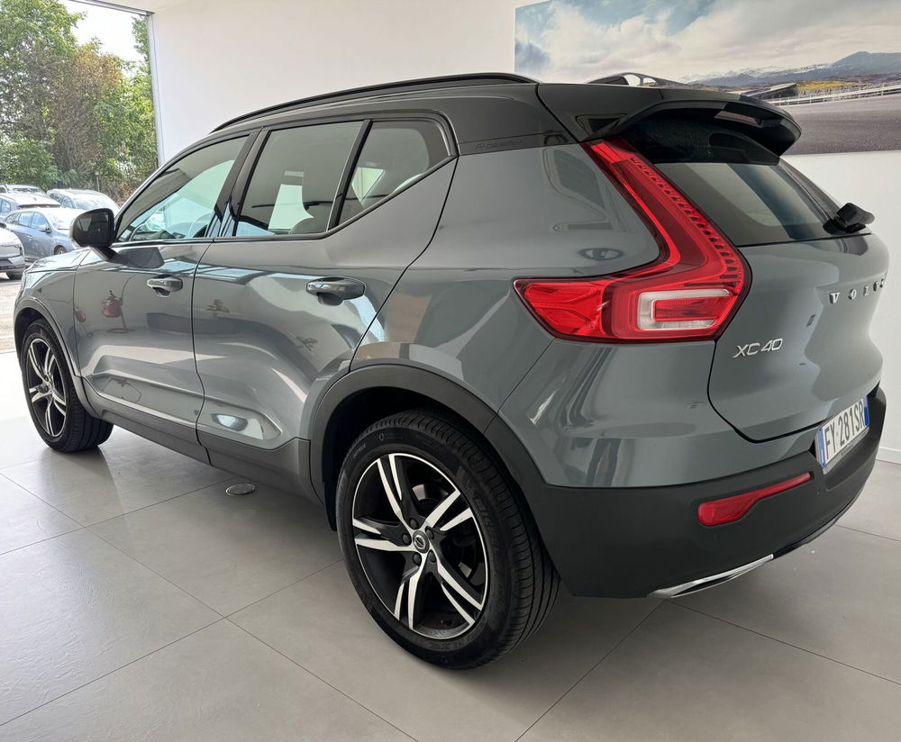 Volvo XC40 usata a Parma (7)