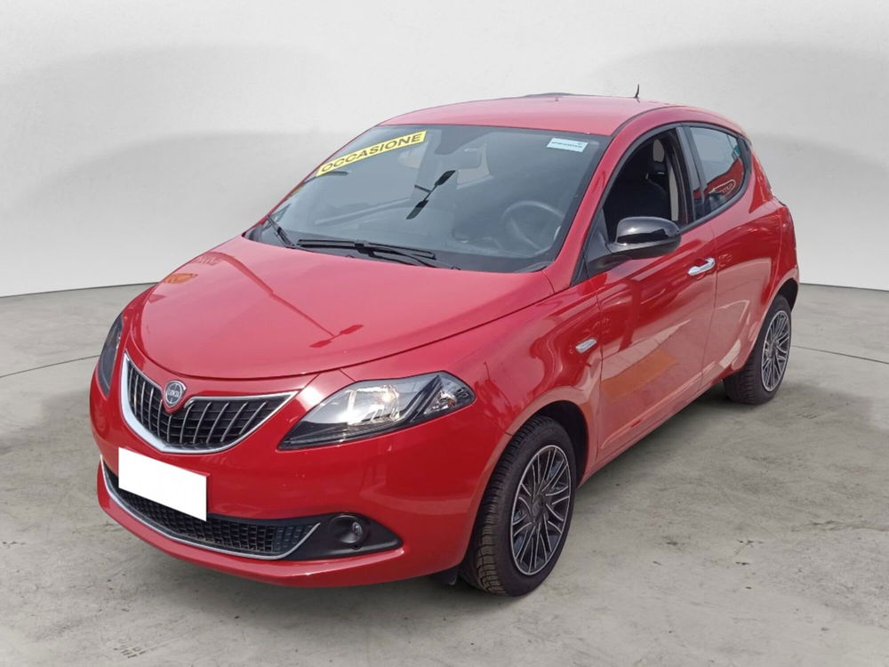 Lancia Ypsilon usata a Roma