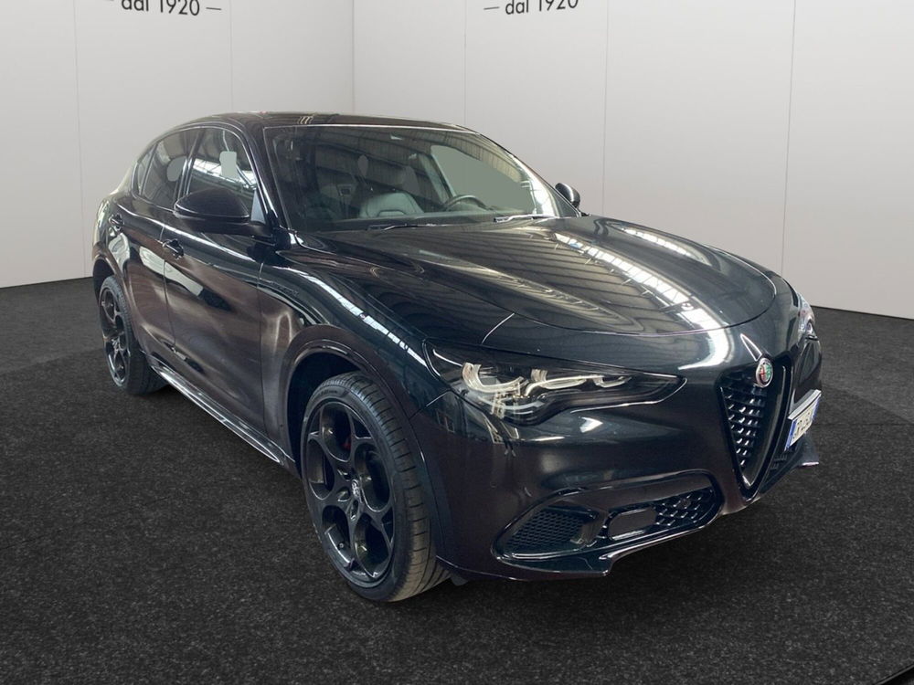 Alfa Romeo Stelvio usata a Pescara (2)