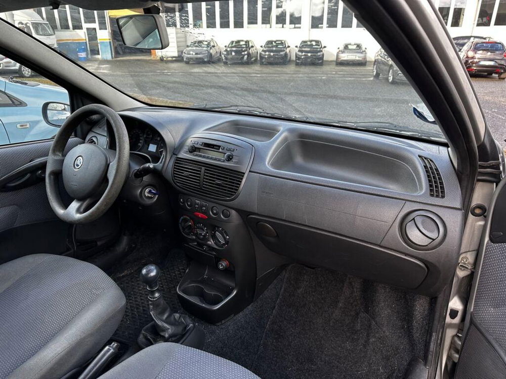 Fiat Punto usata a Torino (14)