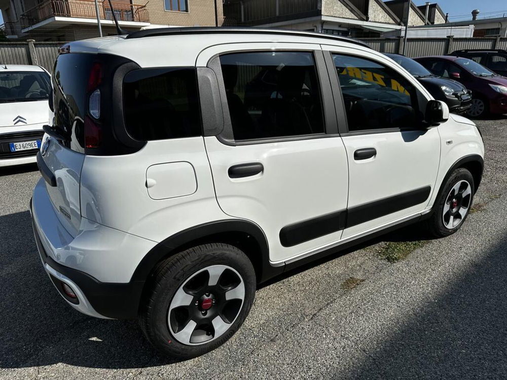 Fiat Panda Cross nuova a Torino (3)