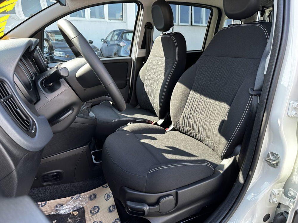 Fiat Panda Cross nuova a Torino (9)