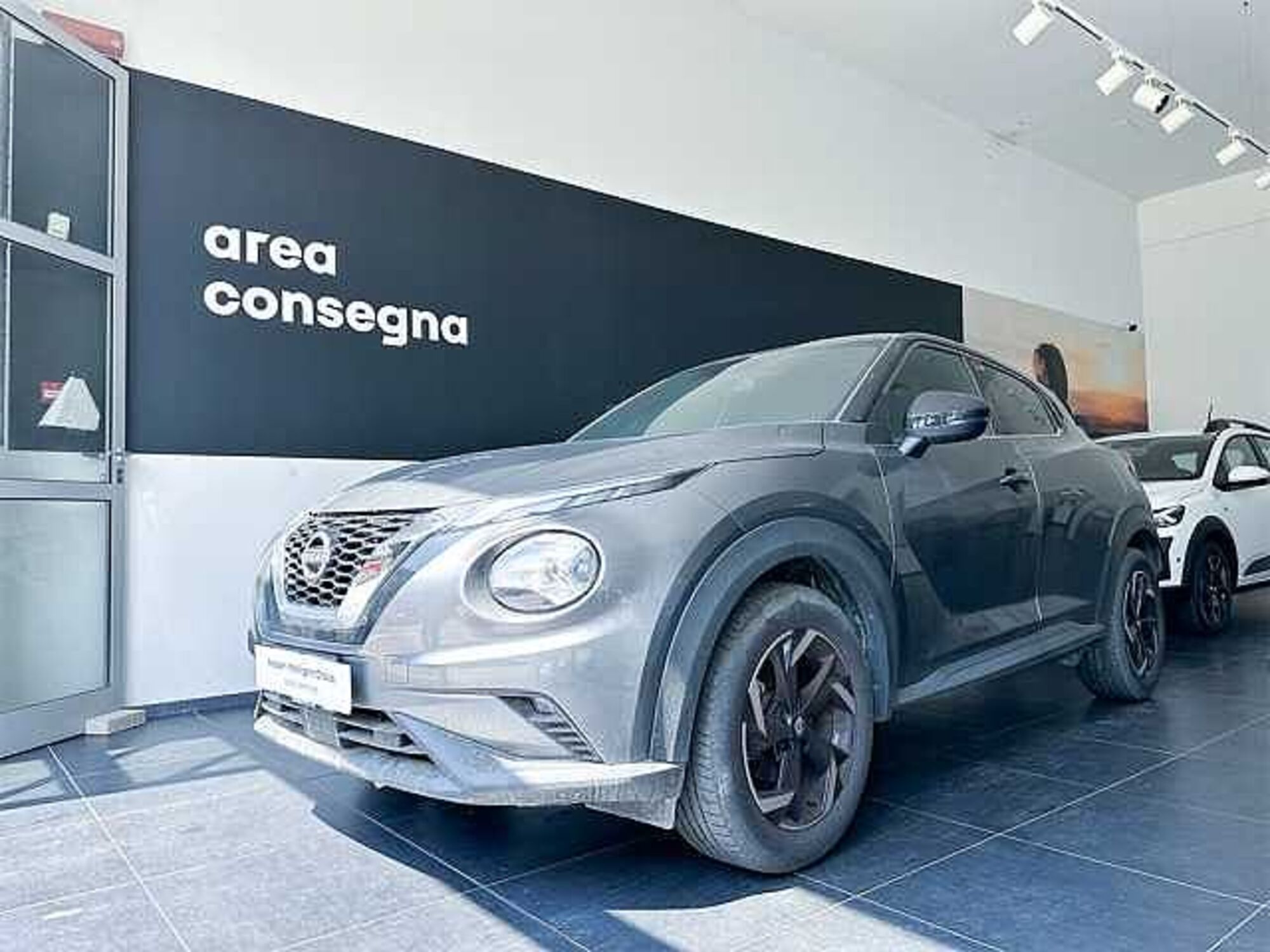 Nissan Juke 1.0 dig-t N-Connecta 114cv del 2023 usata a Rende