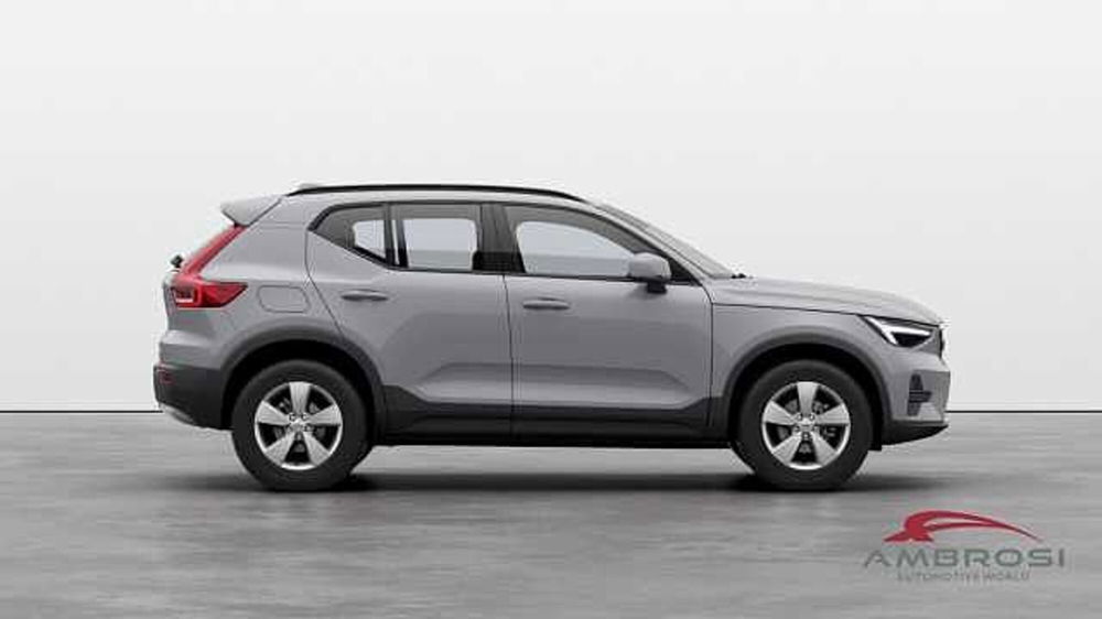 Volvo XC40 nuova a Viterbo (4)