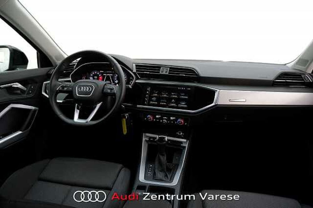 Audi Q3 Sportback usata a Varese (9)