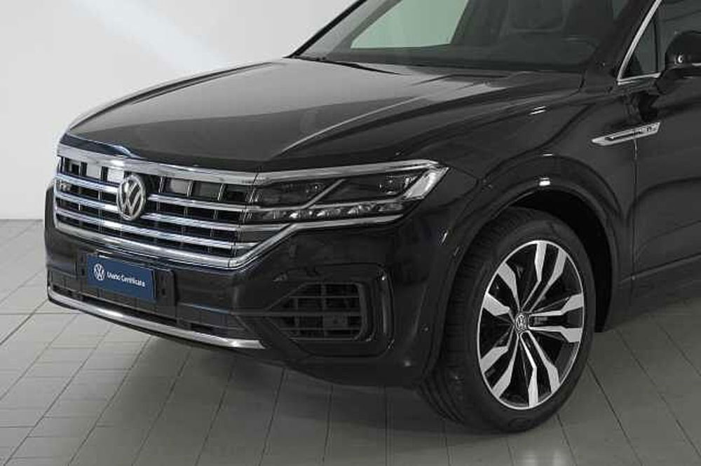 Volkswagen Touareg usata a Como (6)