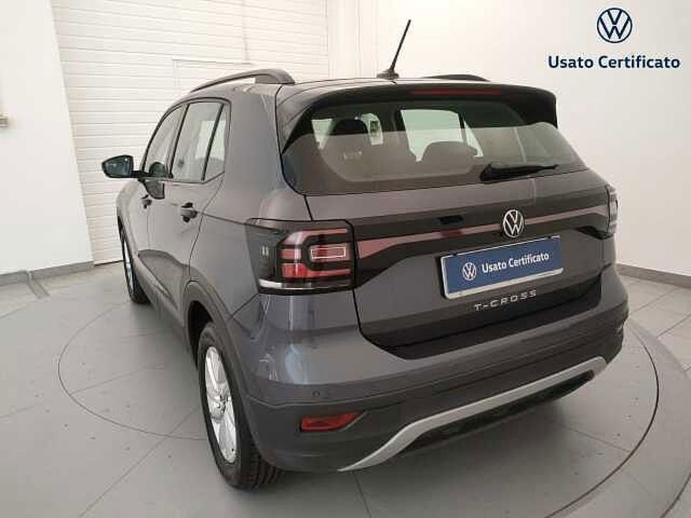 Volkswagen T-Cross usata a Varese (8)