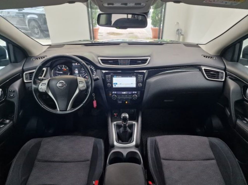 Nissan Qashqai usata a Novara (10)