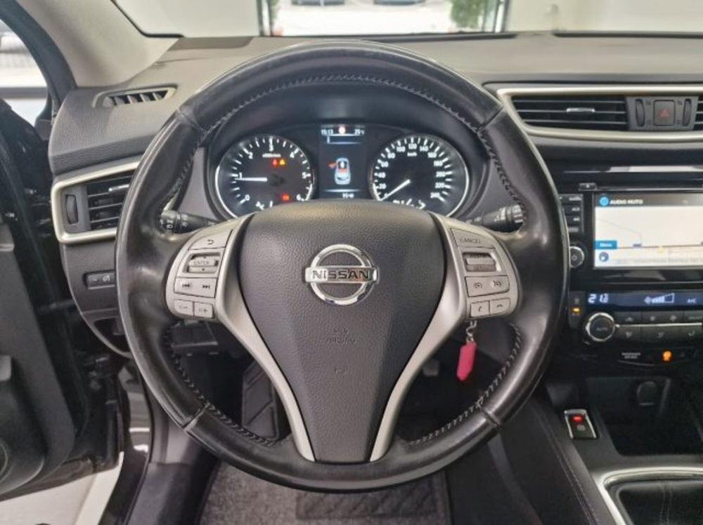 Nissan Qashqai usata a Novara (11)