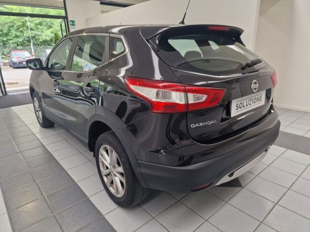 Nissan Qashqai usata a Novara (2)