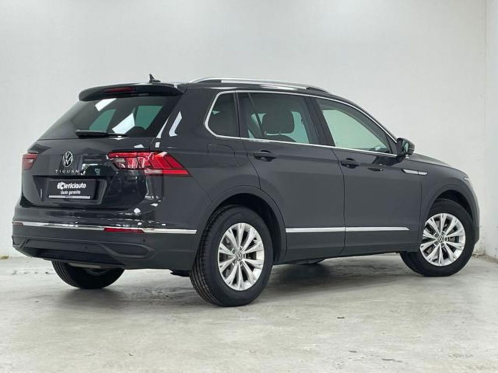 Volkswagen Tiguan usata a Como (2)