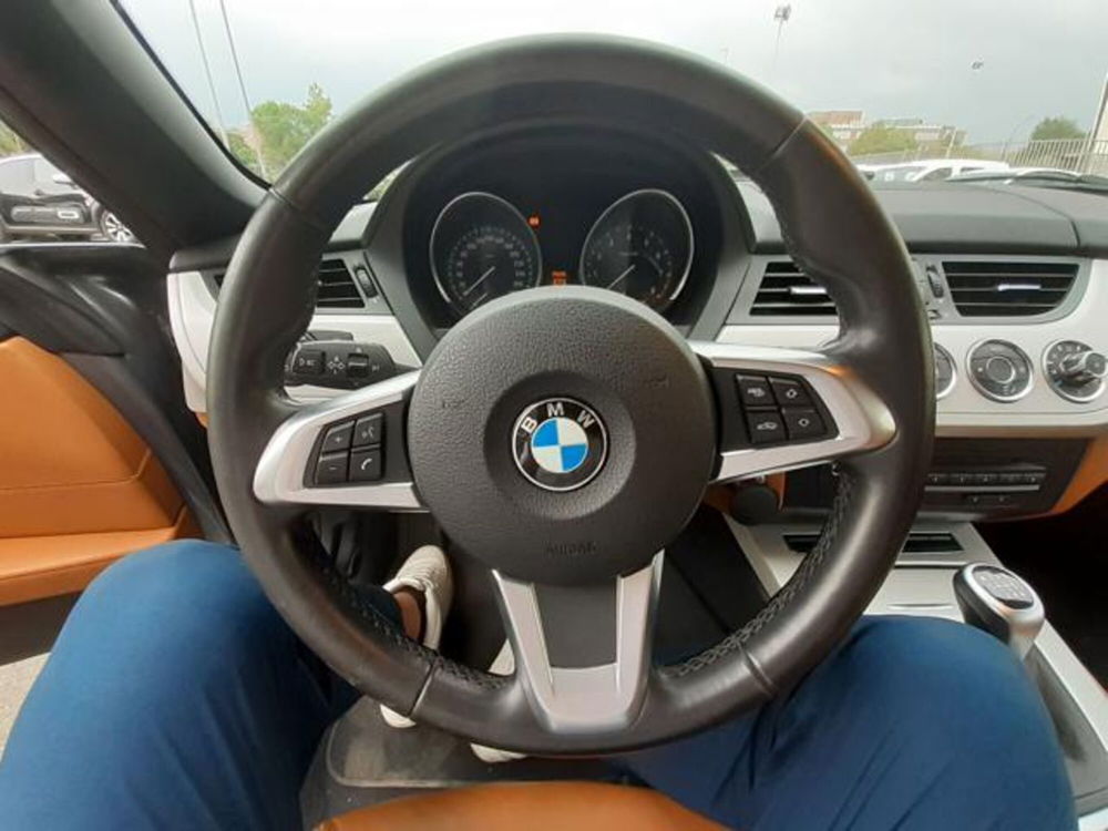 BMW Z4 Cabrio usata a Firenze (9)