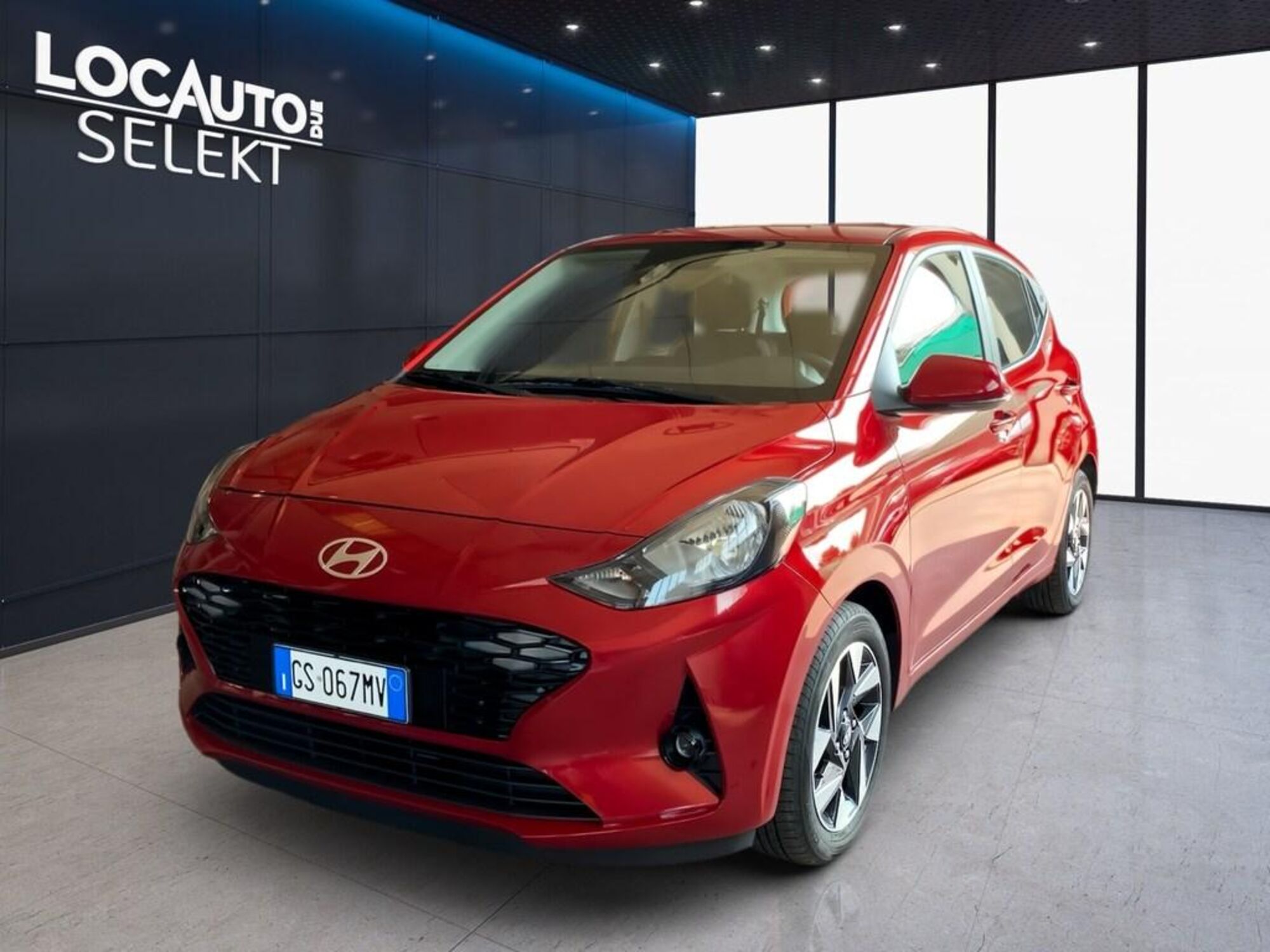 Hyundai i10 1.0 econext Gpl Connectline del 2024 usata a Torino