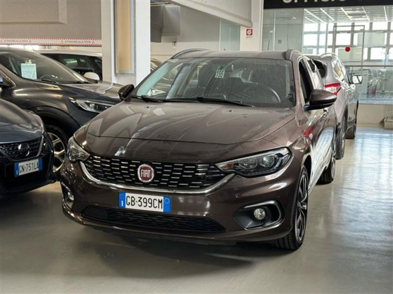 Fiat Tipo Station Wagon Tipo 1.6 Mjt S&amp;S DCT SW Lounge  del 2020 usata a Torino