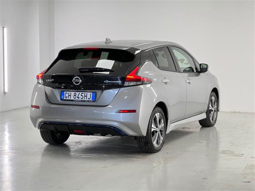 Nissan Leaf nuova a Torino (2)