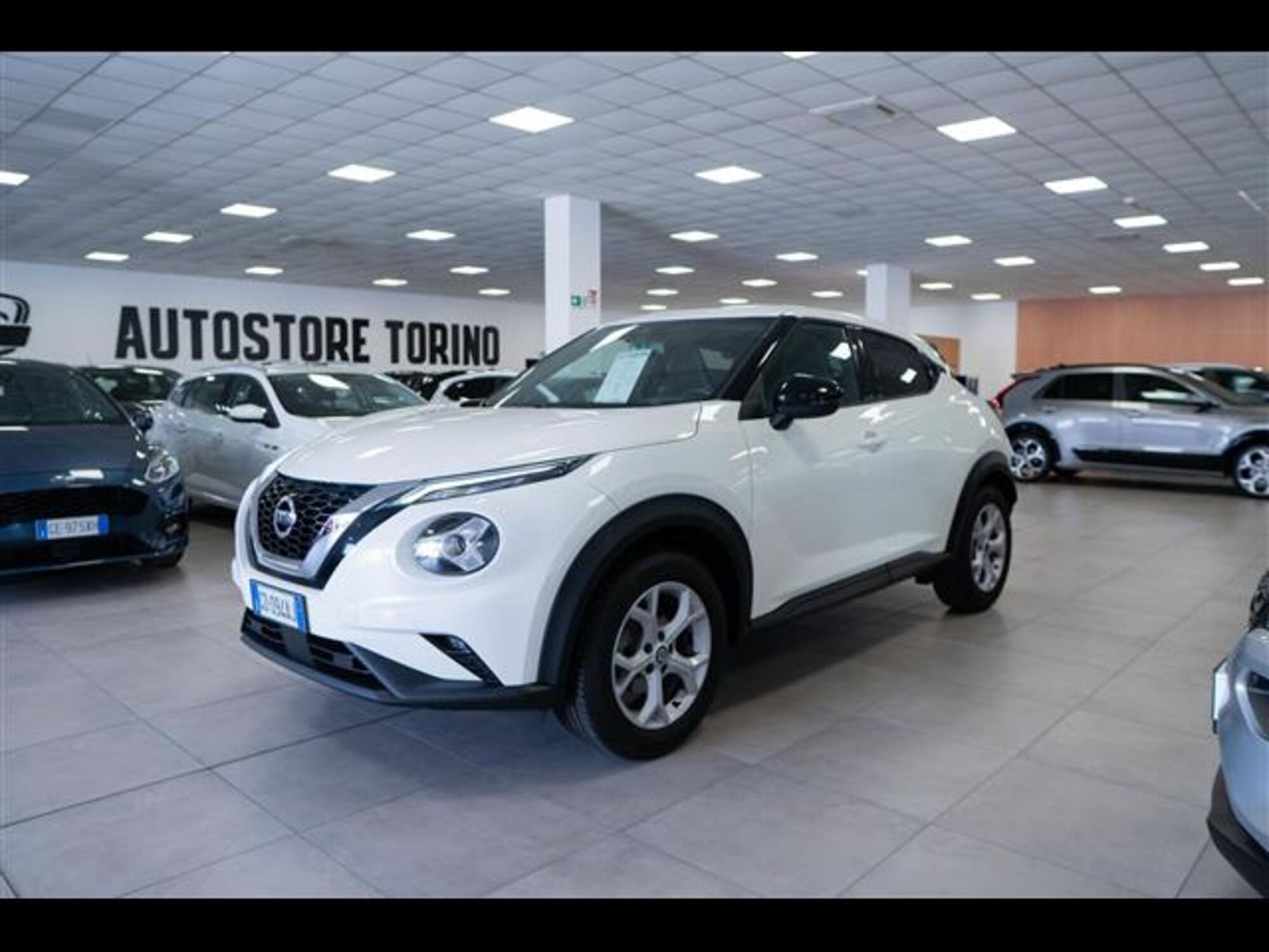 Nissan Juke 1.0 DIG-T 117 CV N-Connecta del 2020 usata a Torino