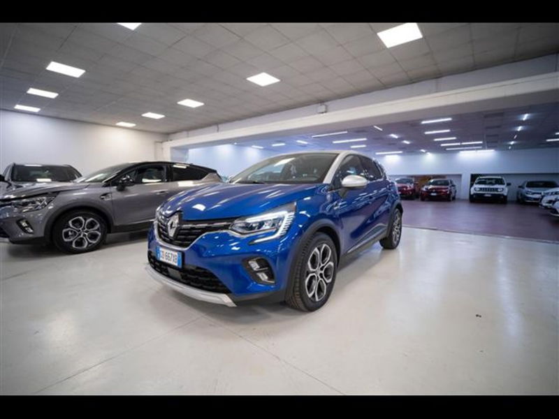 Renault Captur Blue dCi 95 CV Intens  del 2021 usata a Torino