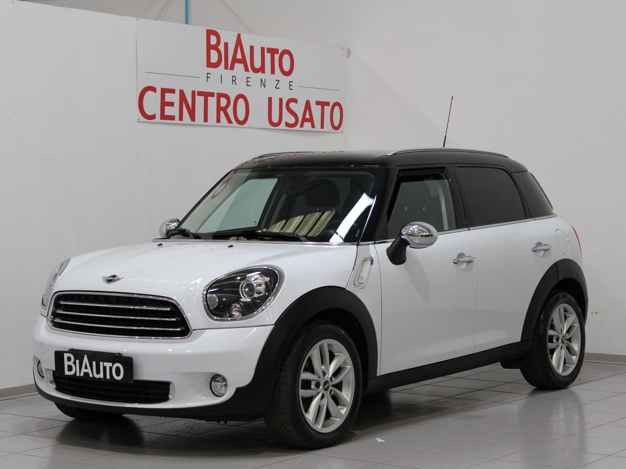 MINI Mini Countryman 2.0 Cooper D Countryman Automatica  del 2014 usata a Sesto Fiorentino