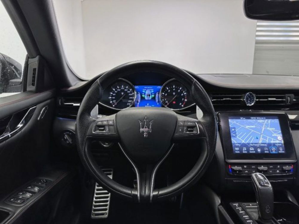 Maserati Quattroporte usata a Modena (7)