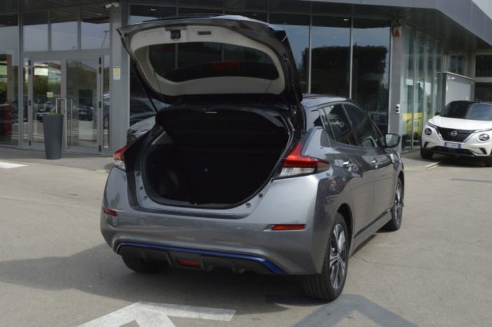 Nissan Leaf usata a Latina (7)