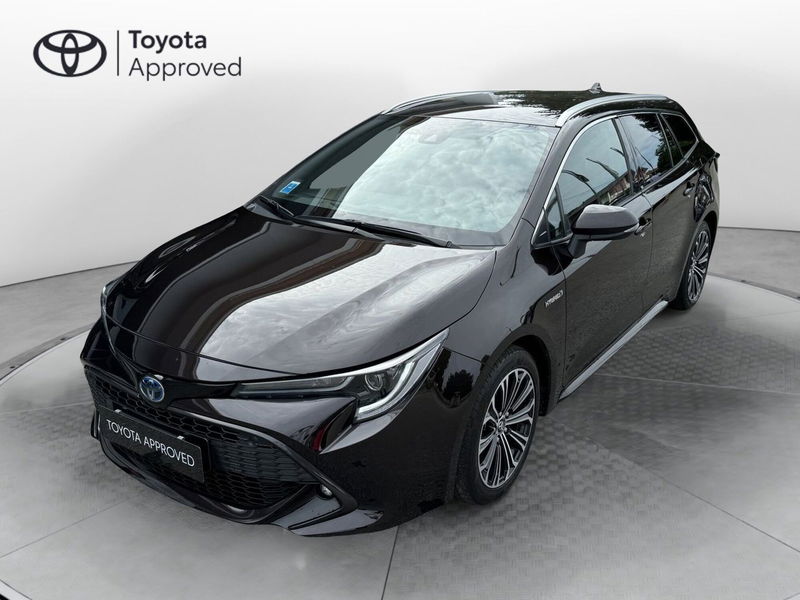 Toyota Corolla Touring Sports 1.8 Hybrid Style  del 2019 usata a Beregazzo con Figliaro