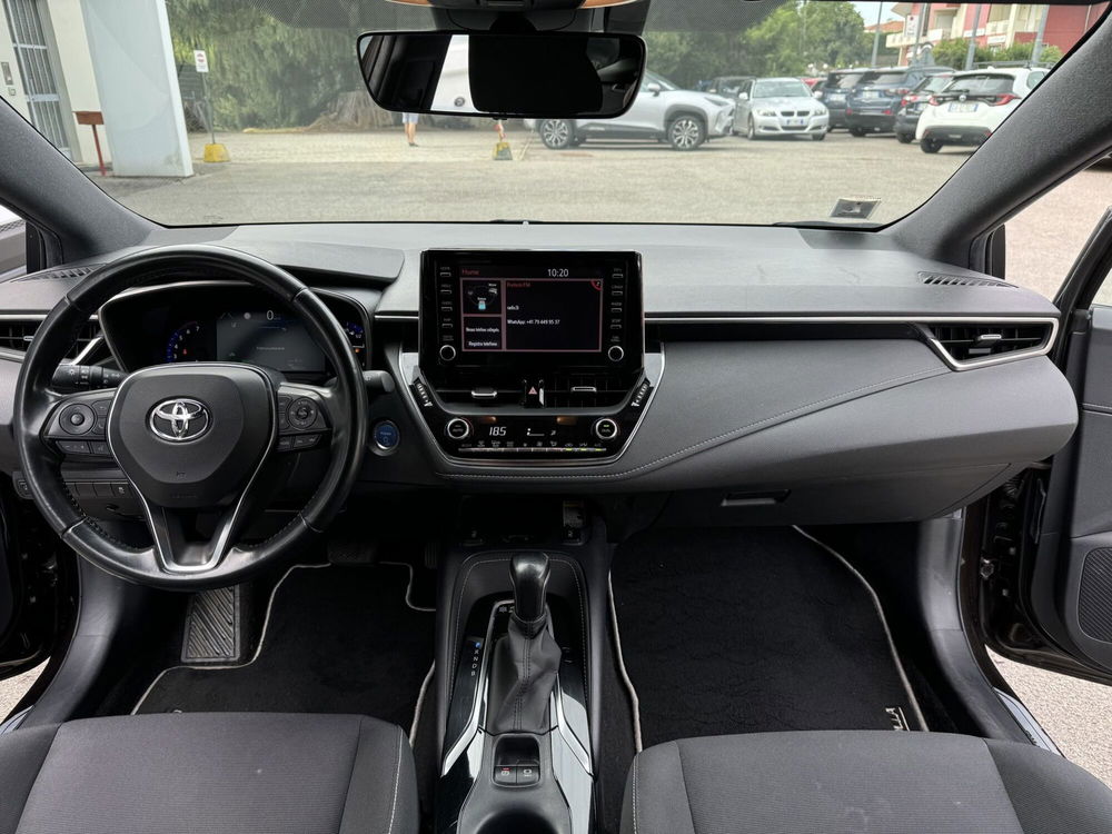 Toyota Corolla Touring Sports usata a Como (8)