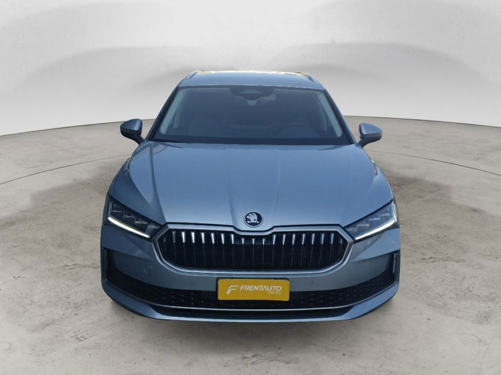 Skoda Superb Station Wagon nuova a Ancona (5)