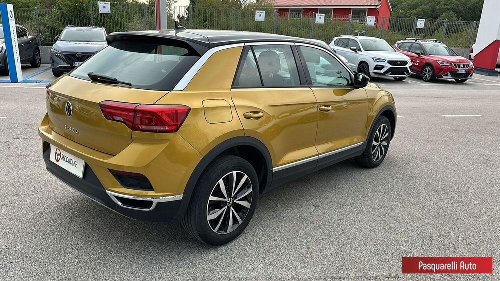 Volkswagen T-Roc usata a Campobasso (7)