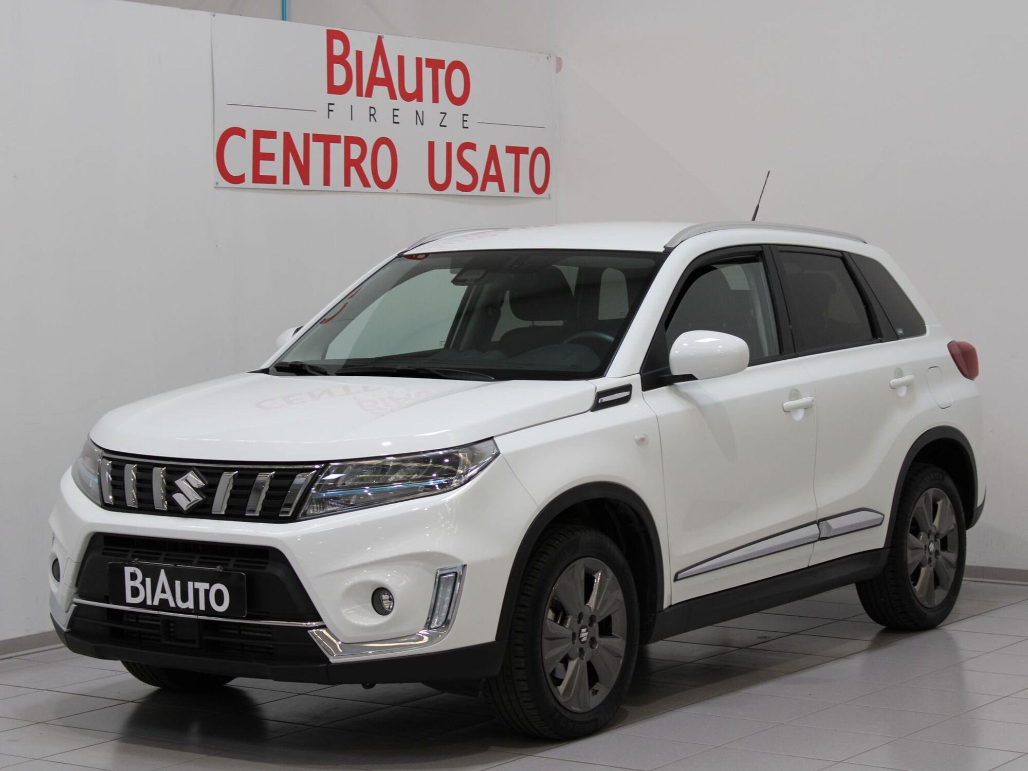 Suzuki Vitara 1.4 Hybrid 4WD AllGrip Easy Cool del 2020 usata a Sesto Fiorentino