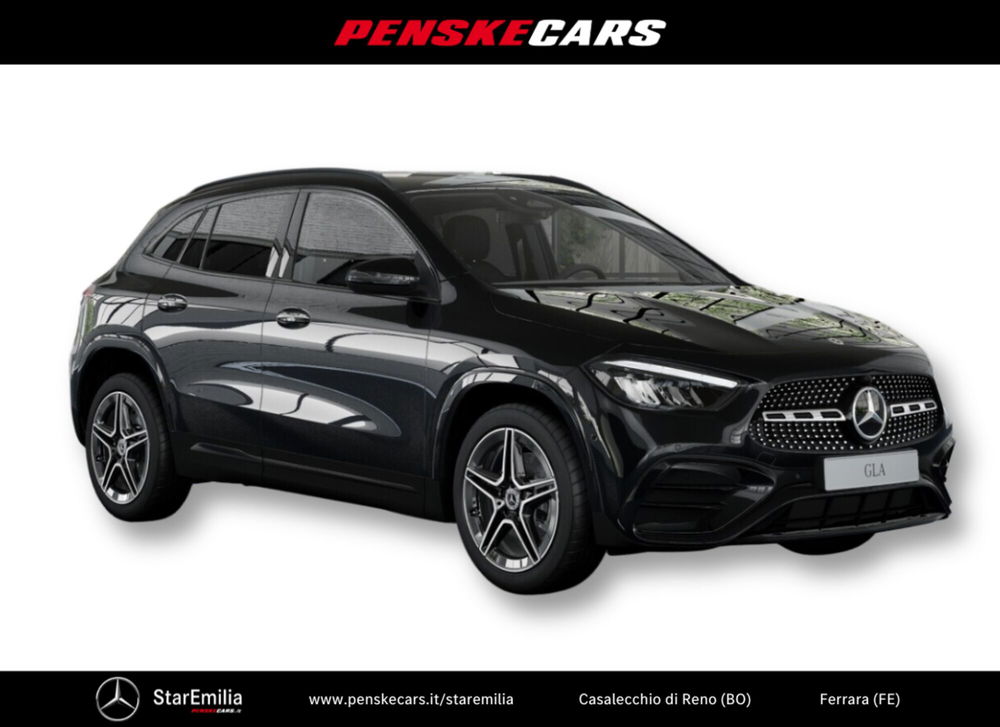 Mercedes-Benz GLA SUV nuova a Ferrara