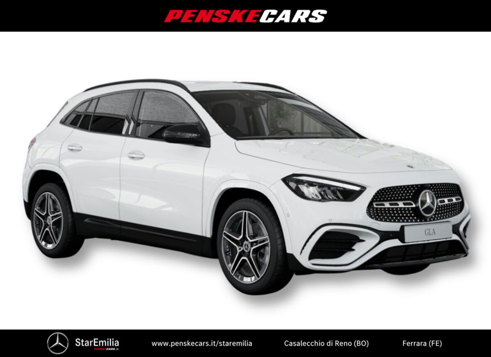 Mercedes-Benz GLA SUV nuova a Ferrara