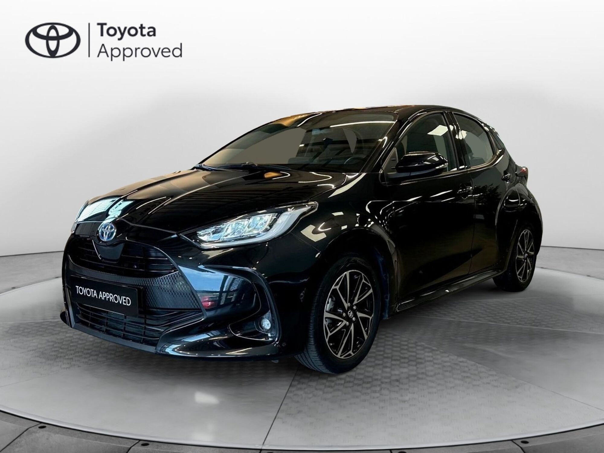 Toyota Yaris 1.5 Hybrid 5 porte Trend del 2022 usata a Catanzaro