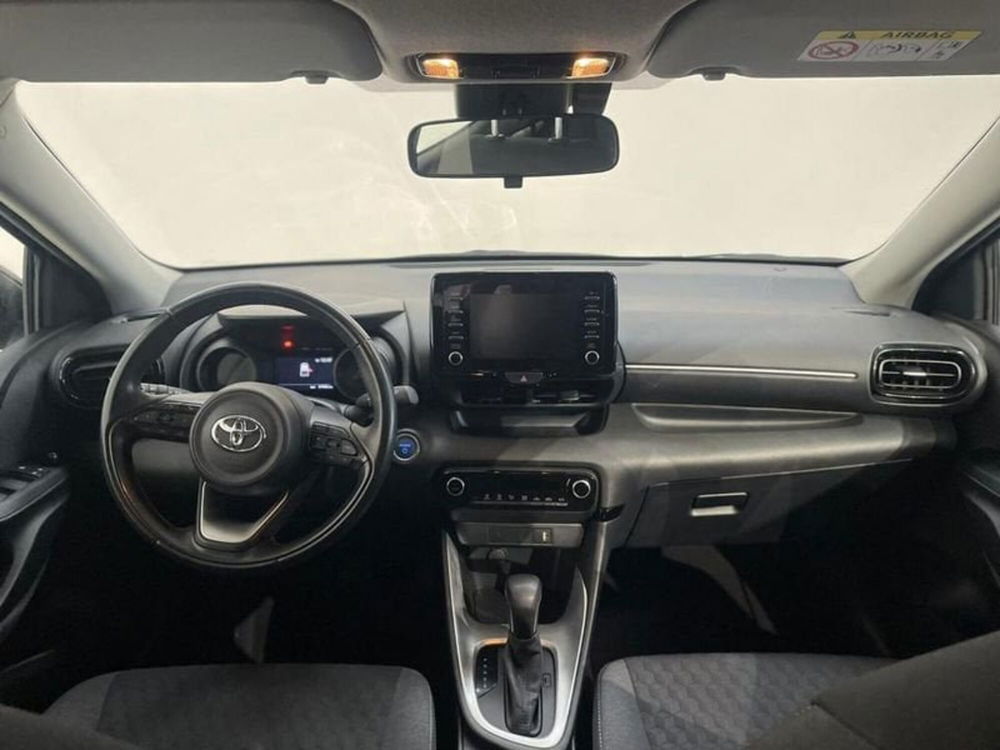 Toyota Yaris Cross usata a Roma (9)