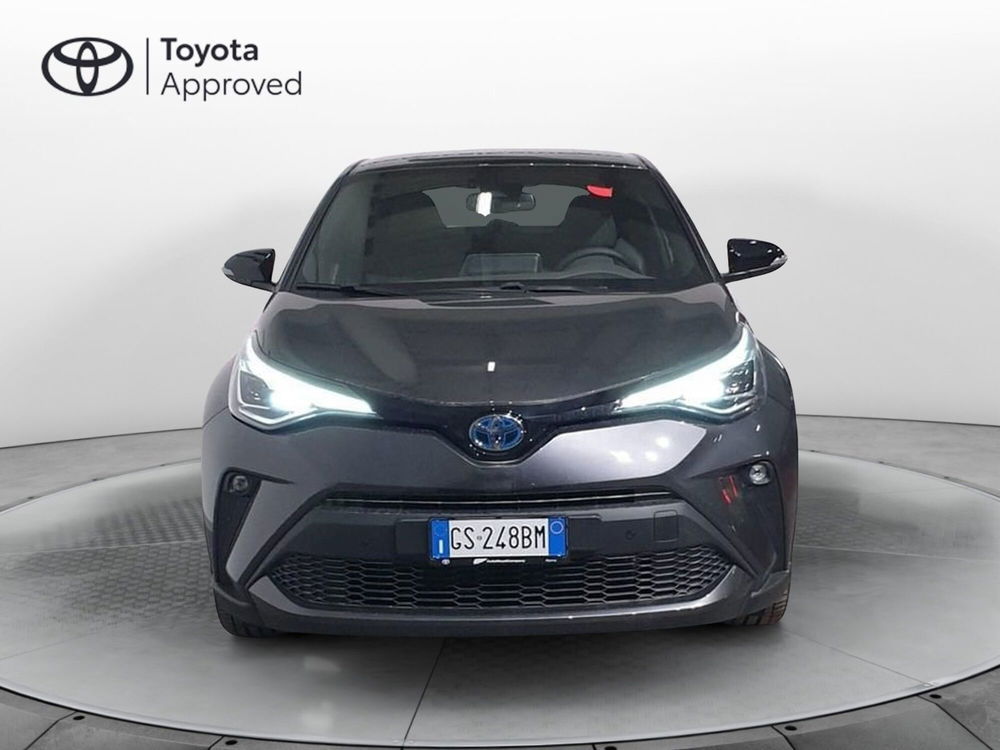 Toyota Toyota C-HR nuova a Roma (5)