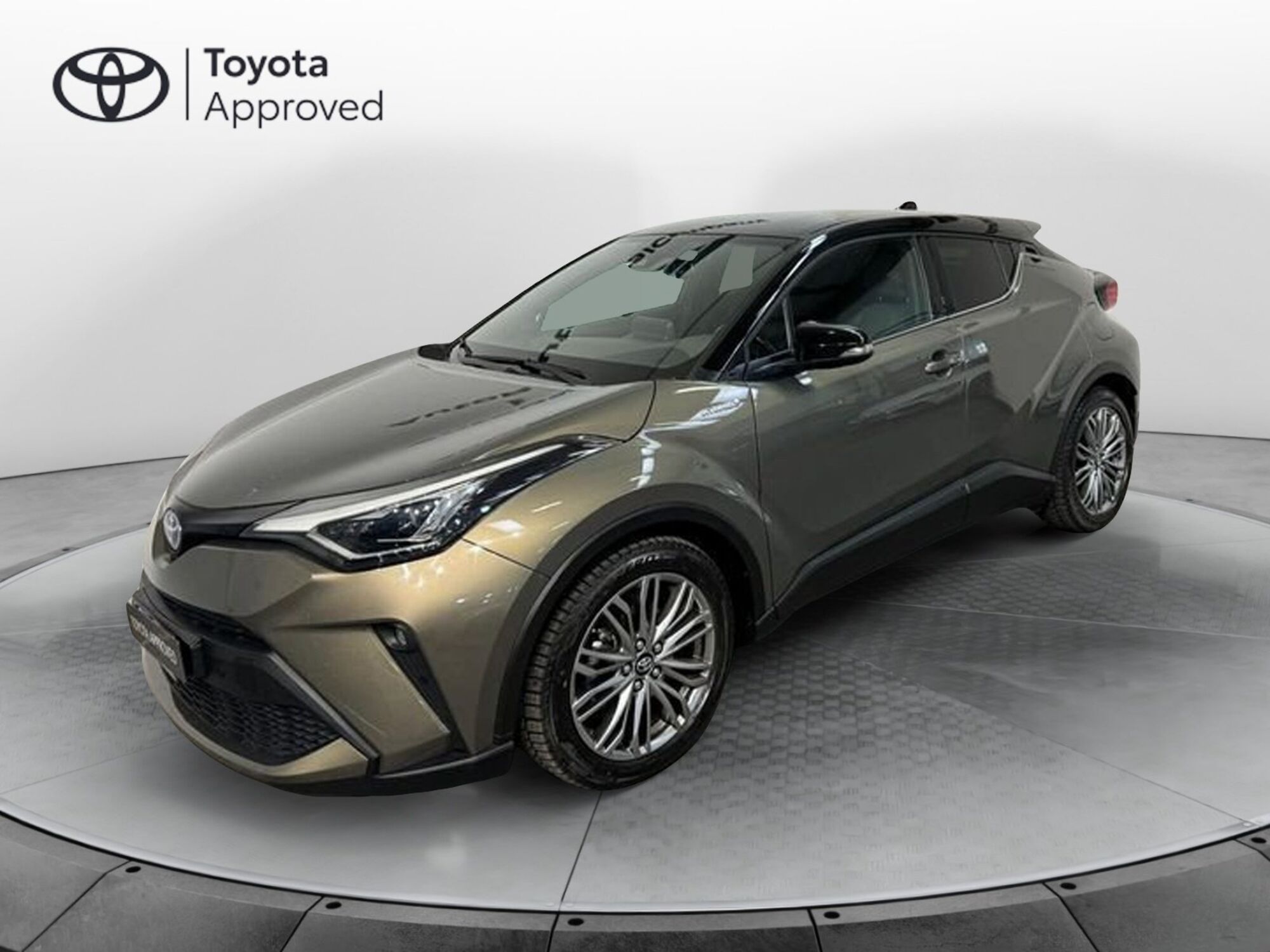 Toyota Toyota C-HR 2.0 Hybrid E-CVT Lounge  del 2021 usata a Roma