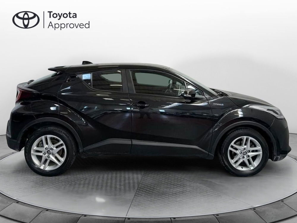 Toyota Toyota C-HR usata a Roma (14)