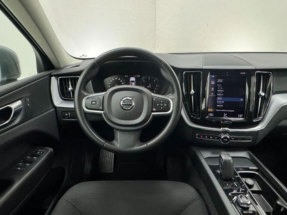 Volvo XC60 usata a Como (3)