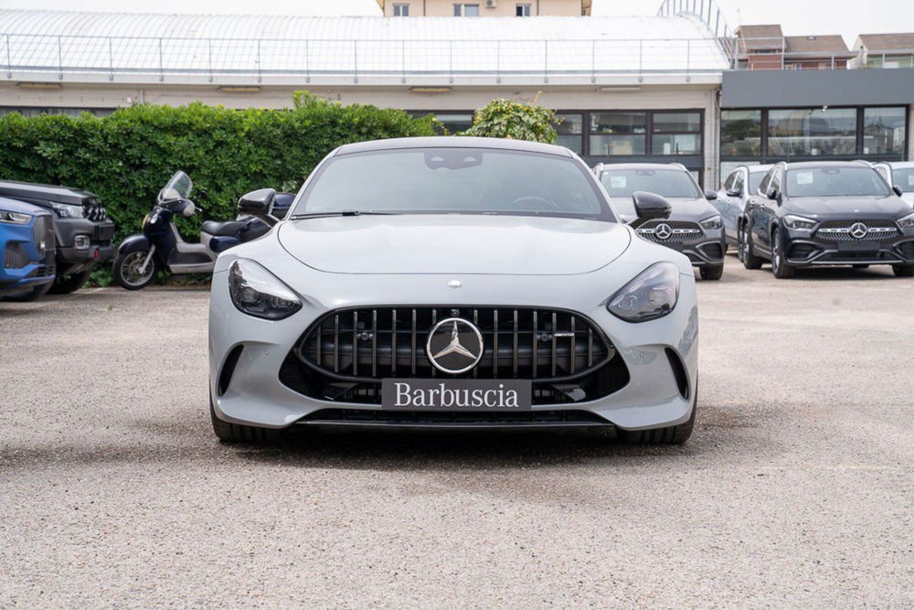 Mercedes-Benz AMG GT nuova a Pescara (2)