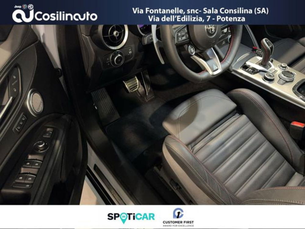 Alfa Romeo Stelvio usata a Salerno (17)