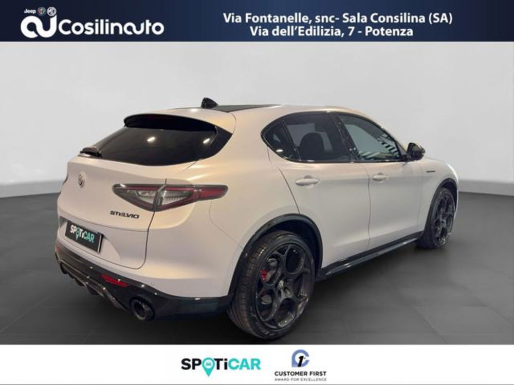 Alfa Romeo Stelvio usata a Salerno (5)