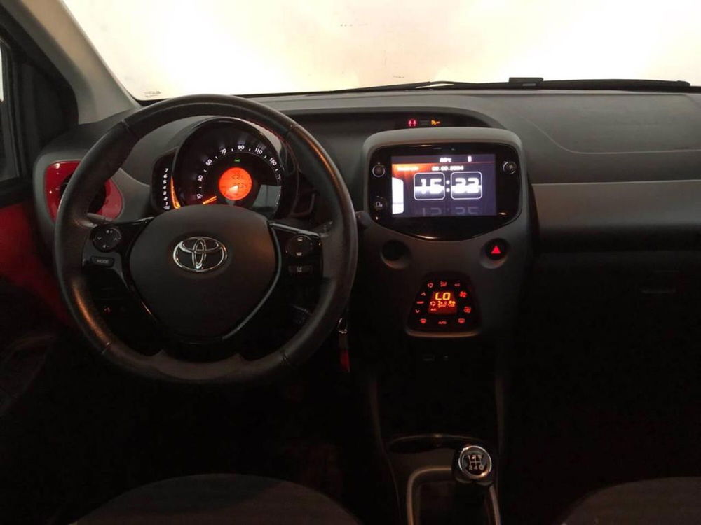 Toyota Aygo usata a Torino (8)