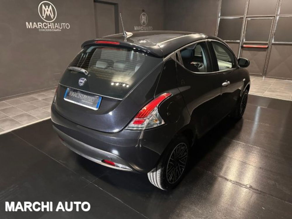 Lancia Ypsilon nuova a Perugia (5)