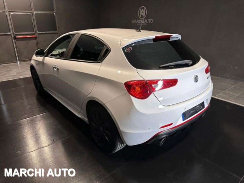 Alfa Romeo Giulietta usata a Perugia (7)